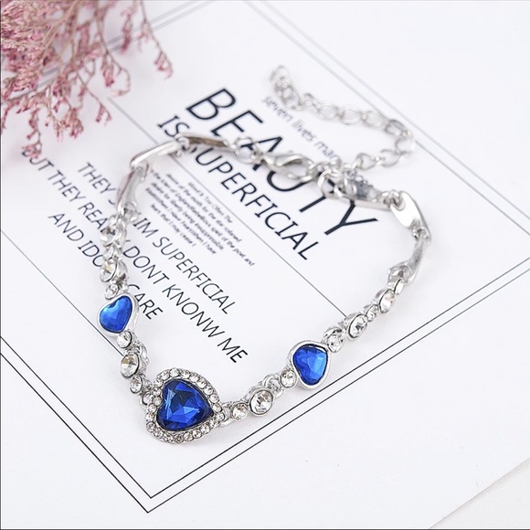 NEW Crystal Heart Charm Bracelet& Bangle - Picture 5 of 5